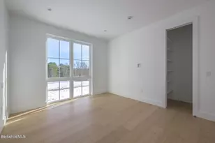 21A Interlaken Rd, Stockbridge, MA 01262 - Photo 13