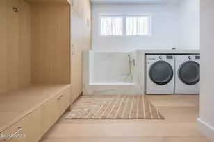 21A Interlaken Rd, Stockbridge, MA 01262 - Photo 11