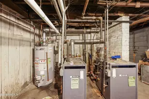 35 Melrose St, Adams, MA 01220 - Photo 35