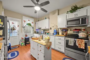 35 Melrose St, Adams, MA 01220 - Photo 15