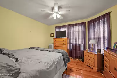 3-5 Melrose St, Adams, MA 01220 - Photo 21