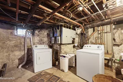 3-5 Melrose St, Adams, MA 01220 - Photo 37