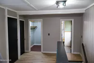 9 Beecher St, Adams, MA 01220 - Photo 17