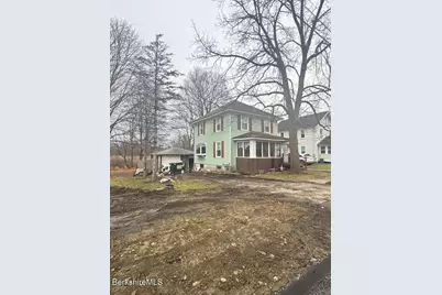 64 King St, Pittsfield, MA 01201 - Photo 3