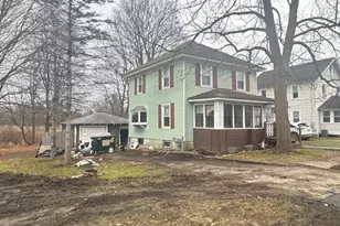 64 King St, Pittsfield, MA 01201 - Photo 3