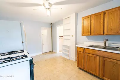 44 Main St, West Stockbridge, MA 01266 - Photo 19