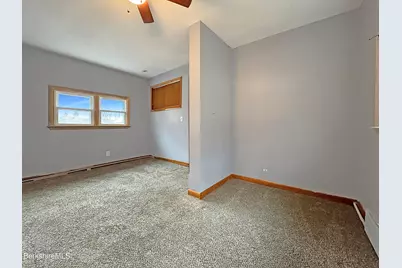 37 Fuller St, North Adams, MA 01247 - Photo 29