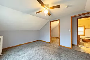 37 Fuller St, North Adams, MA 01247 - Photo 17