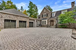 1 Pinecroft Dr, Lenox, MA 01240 - Photo 5