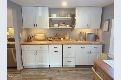 20 Moscow Rd, West Stockbridge, MA 01266 - Photo 13