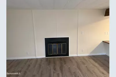 31 Gwenn Ln, West Stockbridge, MA 01266 - Photo 3