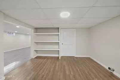 627 Lenox Rd, Richmond, MA 01254 - Photo 31