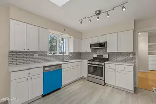 627 Lenox Rd, Richmond, MA 01254 - Photo 19