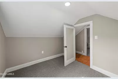 26 Davis St, Pittsfield, MA 01201 - Photo 17