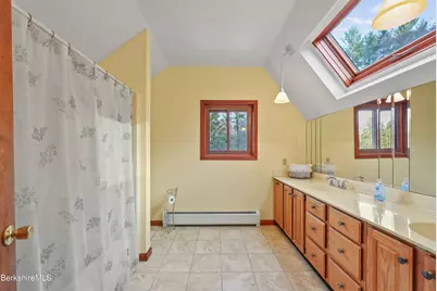 551 Tamarack Rd, Pittsfield, MA 01201 - Photo 31