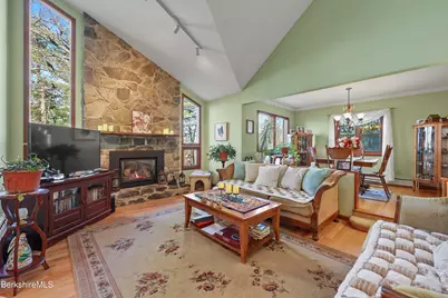 551 Tamarack Rd, Pittsfield, MA 01201 - Photo 5