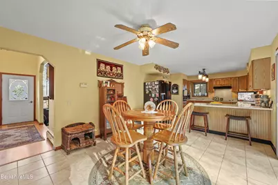 551 Tamarack Rd, Pittsfield, MA 01201 - Photo 13