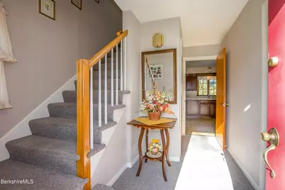 63 Asci Dr, Pittsfield, MA 01201 - Photo 9