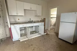 32-38 Spring St, North Adams, MA 01247 - Photo 15