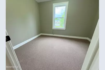 319 Old Columbia St, Adams, MA 01220 - Photo 9