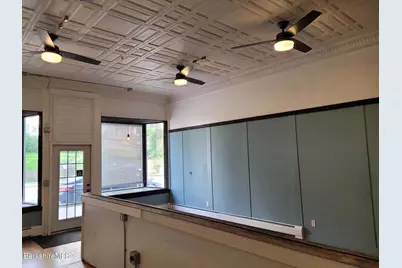 50-52 Summer St, Adams, MA 01220 - Photo 15