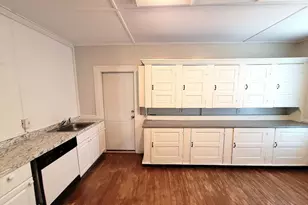 50-52 Summer St, Adams, MA 01220 - Photo 19