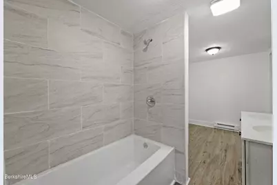 41 Prospect St, North Adams, MA 01247 - Photo 17