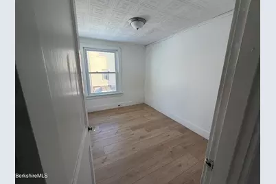 115 Bridge St, Great Barrington, MA 01230 - Photo 13