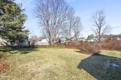 36 Pittsfield Ave, Pittsfield, MA 01201 - Photo 33