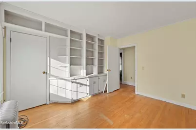 36 Pittsfield Ave, Pittsfield, MA 01201 - Photo 29