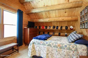 320 Lakeshore Dr, Sandisfield, MA 01255 - Photo 17