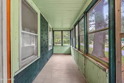 50 Grand Ave, Pittsfield, MA 01201 - Photo 7