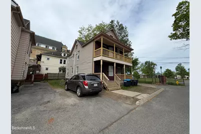 17 Wallace Place, Pittsfield, MA 01201 - Photo 3
