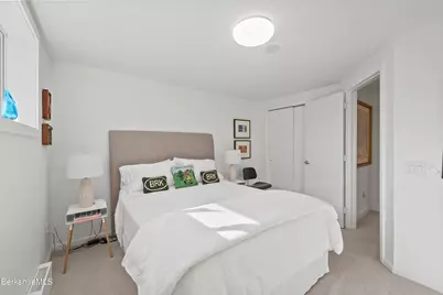 15 Wexford Ct #33, Lenox, MA 01240 - Photo 35