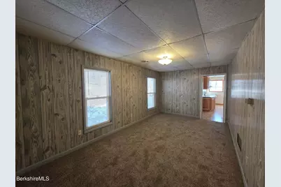 1669 Massachusetts Ave, North Adams, MA 01247 - Photo 13