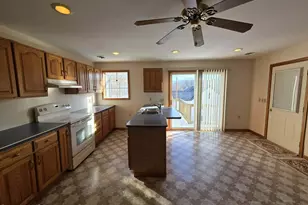 1669 Massachusetts Ave, North Adams, MA 01247 - Photo 5