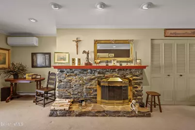 60 Churchill Crest, Pittsfield, MA 01201 - Photo 9