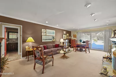 60 Churchill Crest, Pittsfield, MA 01201 - Photo 5