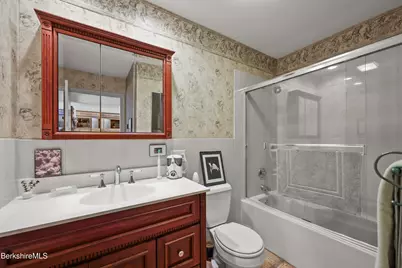 60 Churchill Crest, Pittsfield, MA 01201 - Photo 21