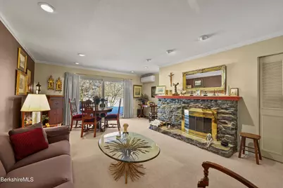 60 Churchill Crest, Pittsfield, MA 01201 - Photo 7