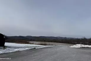 189 Stratton Rd, Williamstown, MA 01267 - Photo 13