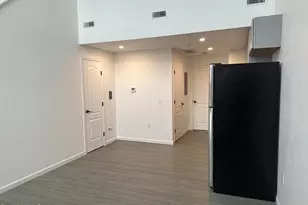 235 East St, Pittsfield, MA 01201 - Photo 3