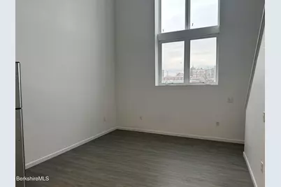 235 East St #119, Pittsfield, MA 01201 - Photo 7