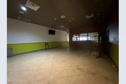 41 North St, Pittsfield, MA 01201 - Photo 11