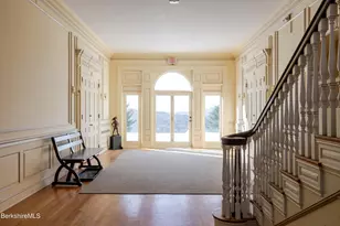 200 Old Stockbridge Rd, Stockbridge, MA 01262 - Photo 3