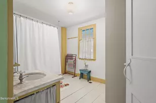 7 Stockbridge Rd, West Stockbridge, MA 01266 - Photo 29