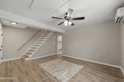 123 Broadview Ter, Pittsfield, MA 01201 - Photo 15