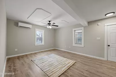 123 Broadview Ter, Pittsfield, MA 01201 - Photo 17