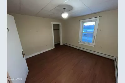292 West St, Pittsfield, MA 01201 - Photo 25
