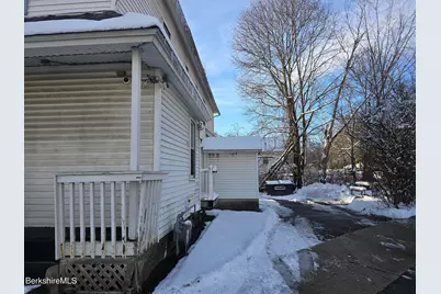 292 West St, Pittsfield, MA 01201 - Photo 5